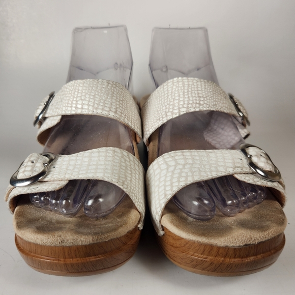 DANSKO Women's Sophie Sandal 39 / 8 White Snake Print Leather Open Toe Shoe - Picture 4 of 14